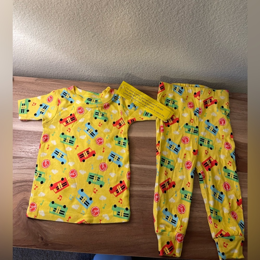 NWT Cocomelon outfit